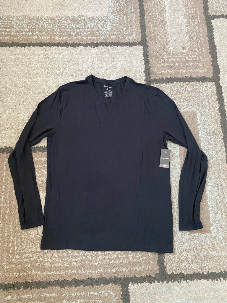 New With Tag Tommy John Long Sleeve T Shirt Men’s Size M